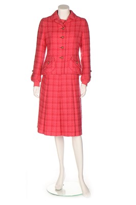 Lot 270 - Chanel by Gaston Bertheletot couture checked...