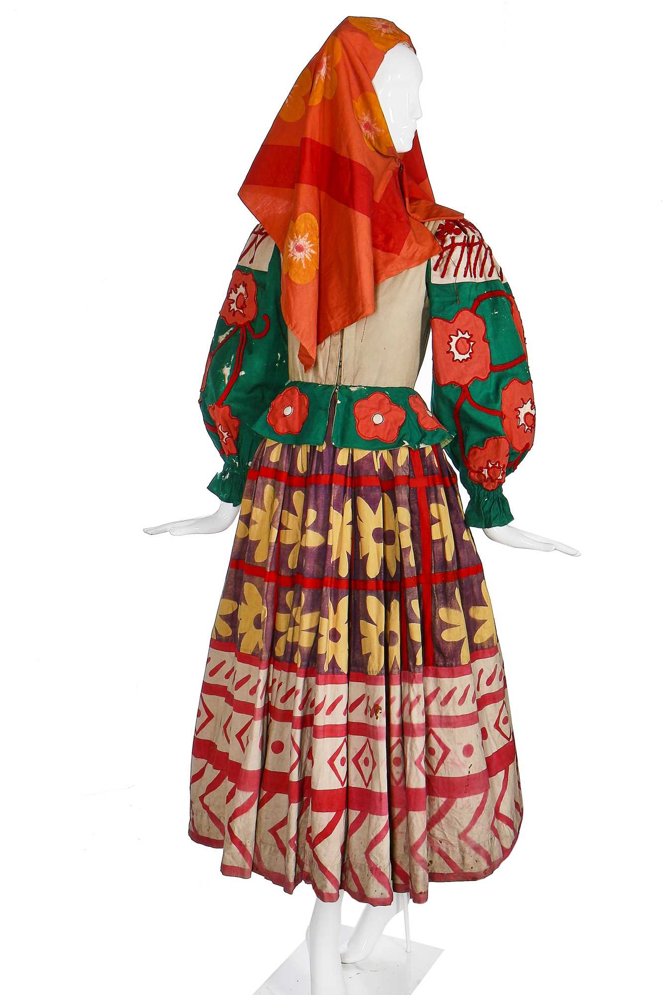 Lot 53 - Diaghilev's Ballets Russes 'Le Coq d'Or' costume for a female subject of King Dodon