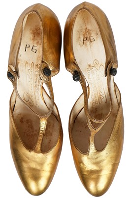 Lot 70 - A pair of Perugia gold leather shoes, circa 1925