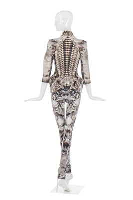 Lot 70 - Alexander McQueen printed 'Kaleidoscope' suit, 'Natural Dis-tinction, Un-Natural Selection', S/S 2009