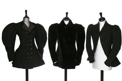 Lot 362 - A group of late Victorian/Edwardian tailored jackets, riding habits