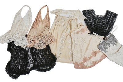 Lot 63 - A group of bras and girdles, dating from the 1930s to the 1960s