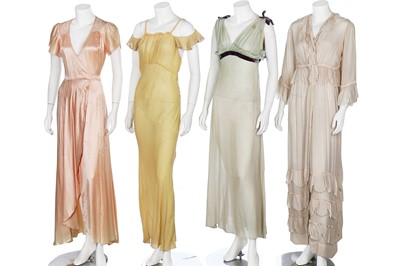 Lot 65 - A good group of lingerie, mainly 1930s