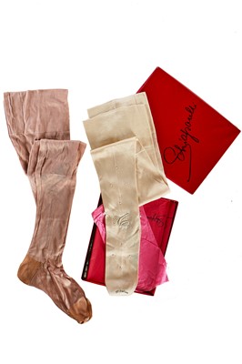 Lot 281 - A group of stockings, dating from the late 19th century to 1920s