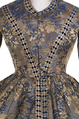 Lot 374 - A brocaded silk undress gown, American, 1850s