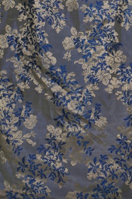 Lot 374 - A brocaded silk undress gown, American, 1850s