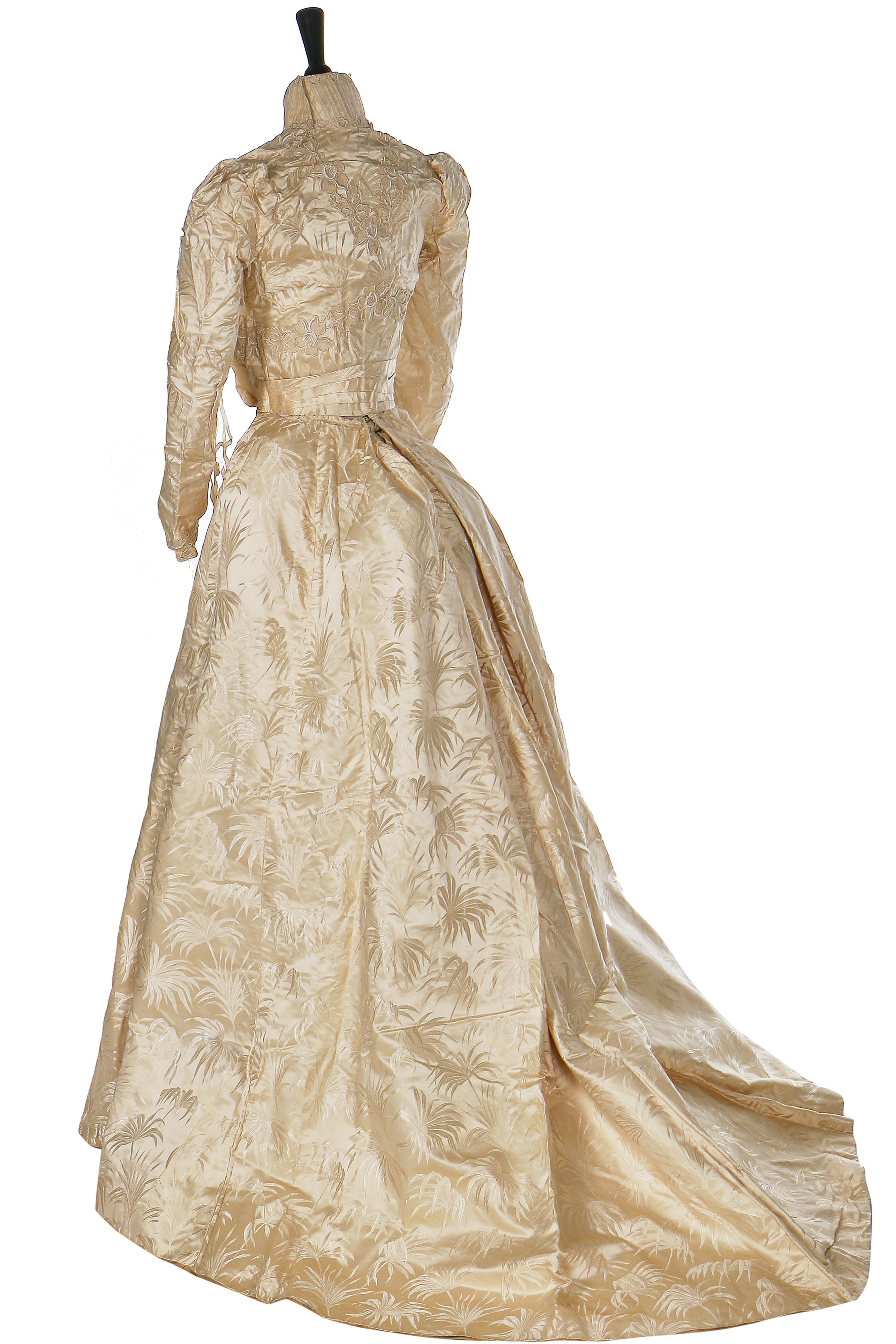 Lot 359 - An ivory damask bridal gown, American, 1900,