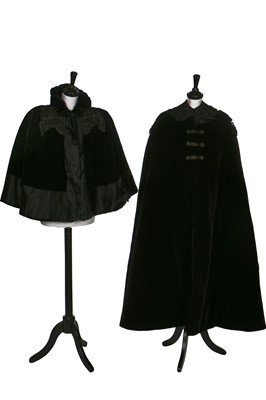 Lot 360 - Fichus and capes, American, mainly 1890s