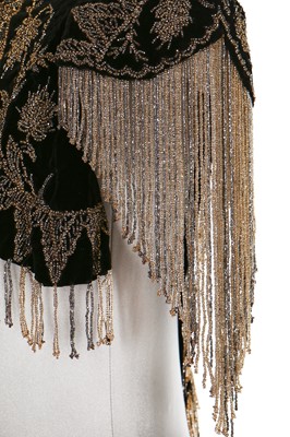 Lot 360 - Fichus and capes, American, mainly 1890s