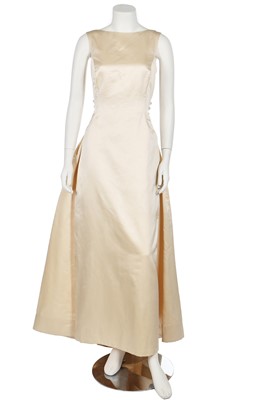 Lot 196A - A Vera Wang ivory satin evening or bridal gown, 1990s