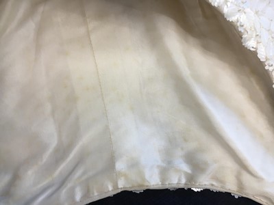Lot 397 - A Felisa Irigoyen couture pearlised cocktail ensemble, 1968-69