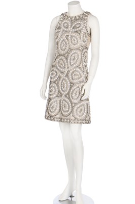 Lot 89 - A Felisa Irigoyen couture embellished cocktail dress, 1968-69