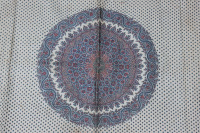 Lot 288 - A 'Pot Lid' or 'Moon' square shawl, Norwich or Paisley, 1825-35