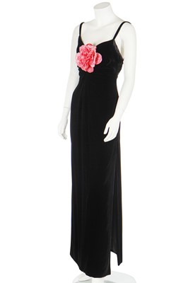 Lot 424 - A Valentino Garavani couture black silk-velvet evening gown, probably 1980s