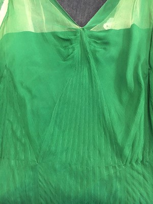 Lot 365 - A Jenny couture emerald chiffon evening ensemble, circa 1930