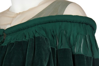 Lot 365 - A Jenny couture emerald chiffon evening ensemble, circa 1930