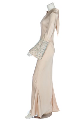 Lot 367 - A Jeanne Lanvin couture pale pink satin evening gown 'Barbarie', Autumn-Winter 1934-35