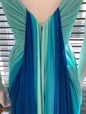 Lot 388 - A Jean Dessès draped chiffon evening gown, 'Silhouette' collection, Spring-Summer 1951