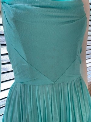 Lot 388 - A Jean Dessès draped chiffon evening gown, 'Silhouette' collection, Spring-Summer 1951
