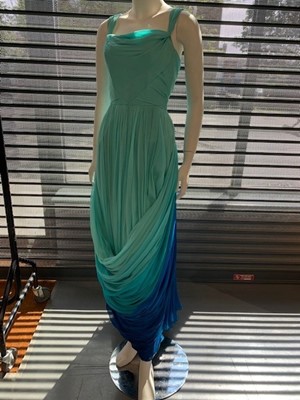 Lot 388 - A Jean Dessès draped chiffon evening gown, 'Silhouette' collection, Spring-Summer 1951