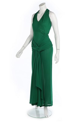 Lot 132 - An emerald green crpe romaine evening gown,...