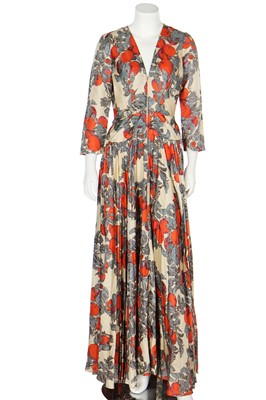 Lot 137 - A Jean Varon gown of printed Tricel foulard, Spring-Summer 1975