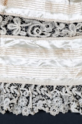 Lot 232 - A group of infant and children's clothing, 19th-early 20th century