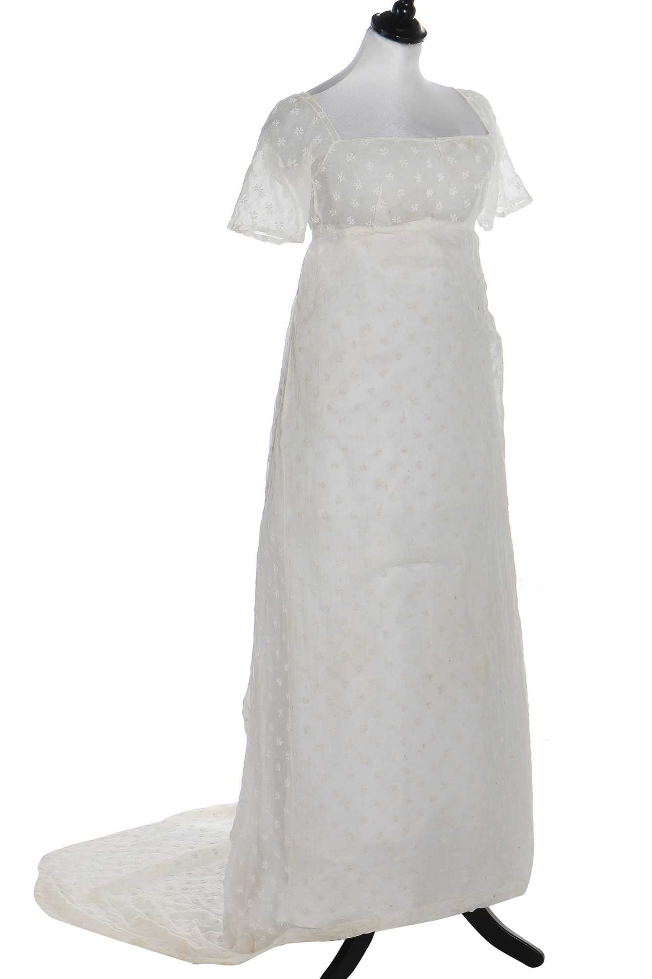 Click for high resolution Lot 43 - An embroidered muslin gown, English, circa 1805