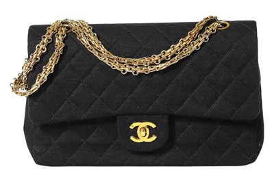 Sold at Auction: RARE C. 1990 CHANEL QUILTED LAMBSKIN BELT BAG