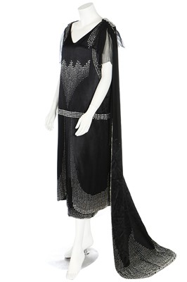 Lot 233 - A fine court presentation gown and train, circa 1926