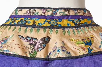 Lot 313 - A group of oriental robes, Chinese and Japanese, dating from the 1930s