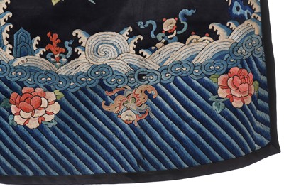 Lot 309 - A woman's informal robe, chang-fu, Chinese, late 19th century