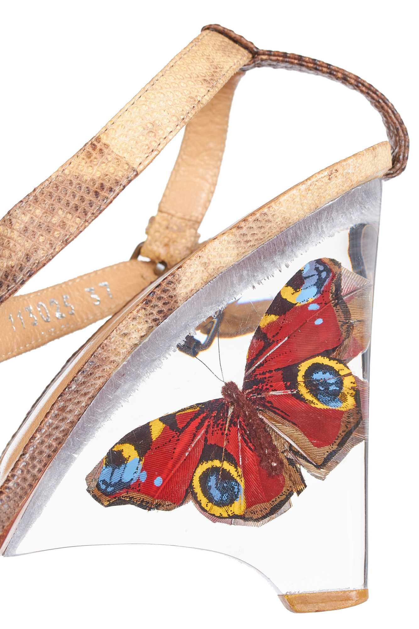 Lot 47 - A pair of Alexander McQueen shoes, ‘Irere’