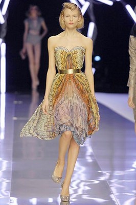 Lot 229 - An Alexander McQueen feather-print chiffon cocktail dress, 'La Dame Bleue', Spring-Summer 2008