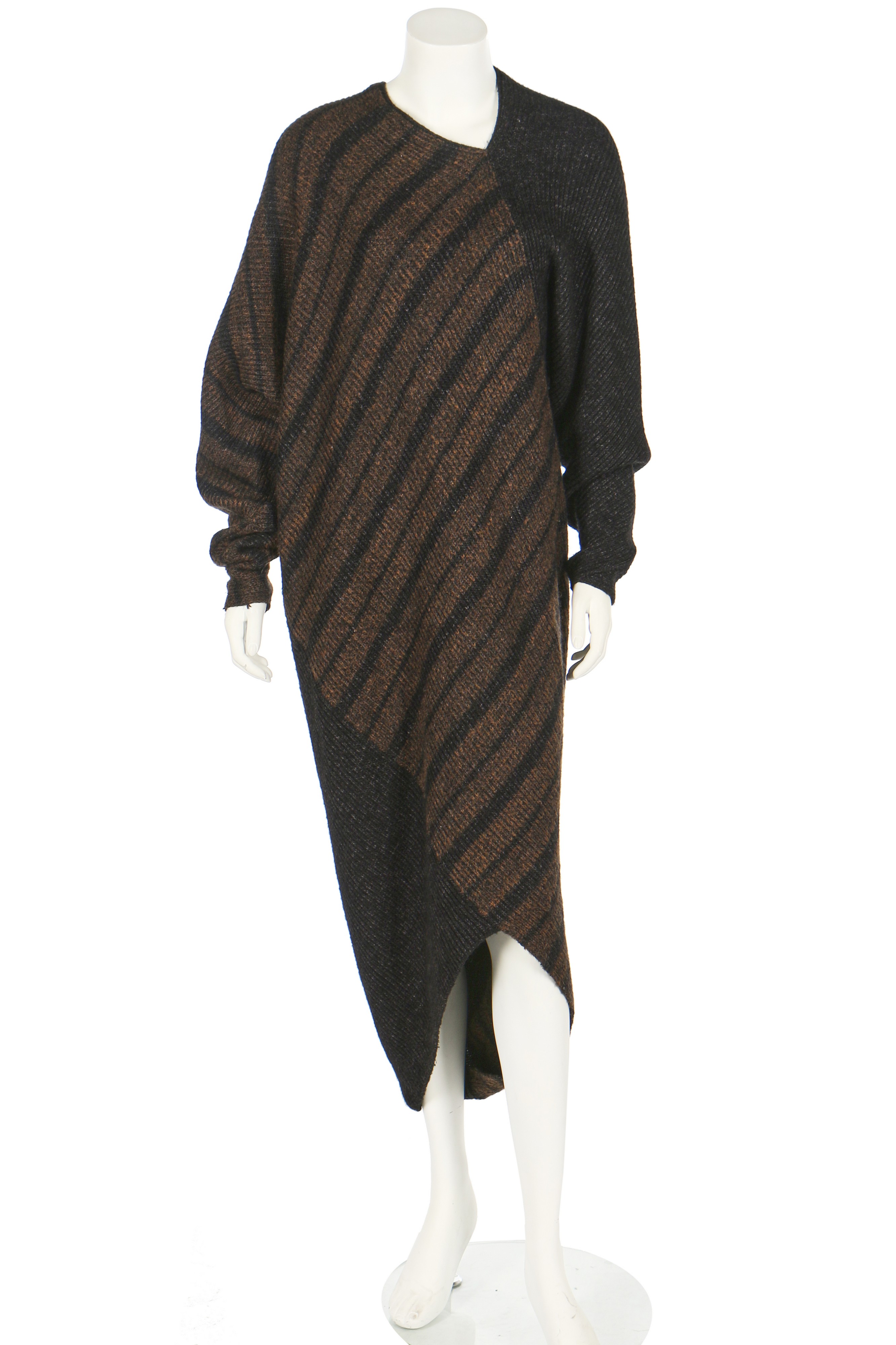 Lot 218 - A good Issey Miyake knitted wool-blend