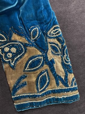 Lot 70 - A Steins of New York teal cut-velvet and lamé opera coat, 1930s