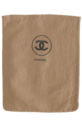 Lot 7 - A Chanel quilted lambskin leather handbag, 1980s