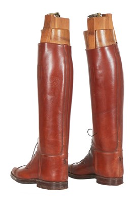 Lot 40 - A pair of gentleman's brown leather riding boots, early 20th century