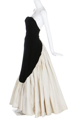 Lot 199 - A Murray Arbeid evening gown, identical to one worn by Princess Diana, 1985