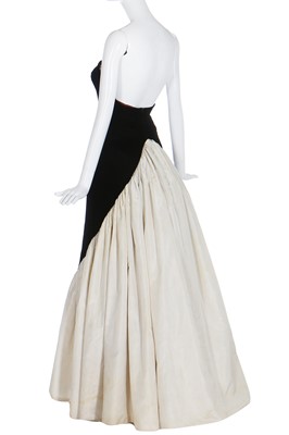 Lot 199 - A Murray Arbeid evening gown, identical to one worn by Princess Diana, 1985