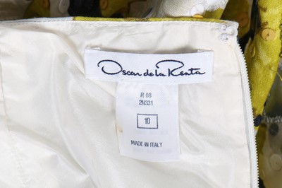 Lot 172 - An Oscar de la Renta ensemble of printed cotton-silk, Spring-Summer 2009