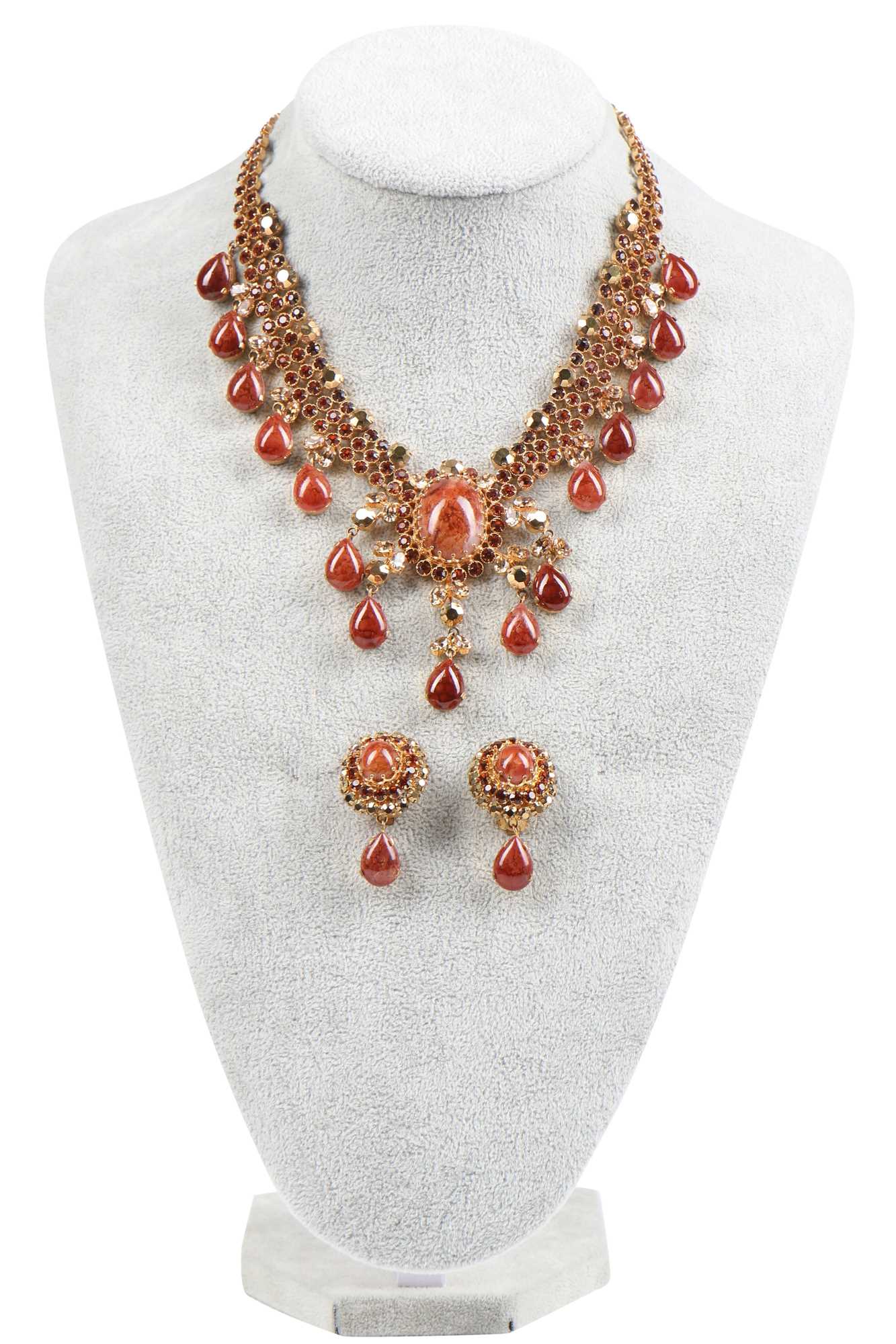 Lot 37 - A demi-parure of rhinestones and droplet cabochon 'stones', probably by Dior, 1950s