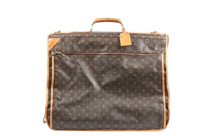 Lot 7 - A Louis Vuitton monogrammed canvas and leather suit carrier