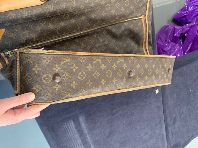 Lot 8 - A Louis Vuitton monogrammed canvas and leather