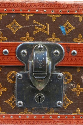 Lot 115 - A Louis Vuitton shoe trunk