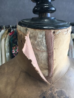 Lot 405 - 'The French Bust Company' mannequin, English, circa 1910