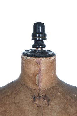 Lot 405 - 'The French Bust Company' mannequin, English, circa 1910