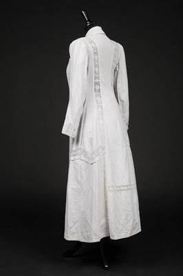 Lot 414 - A group of Victorian/Edwardian summer wear