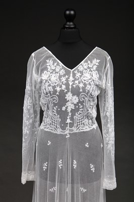 Lot 414 - A group of Victorian/Edwardian summer wear
