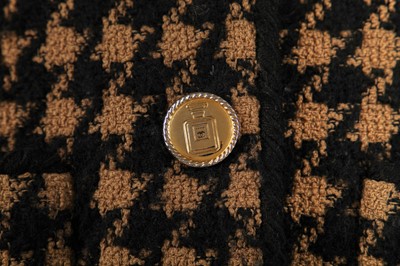 Lot 26 - A Chanel herringbone wool jacket with gilt 'perfume bottle' buttons, late 1980s-early 1990s